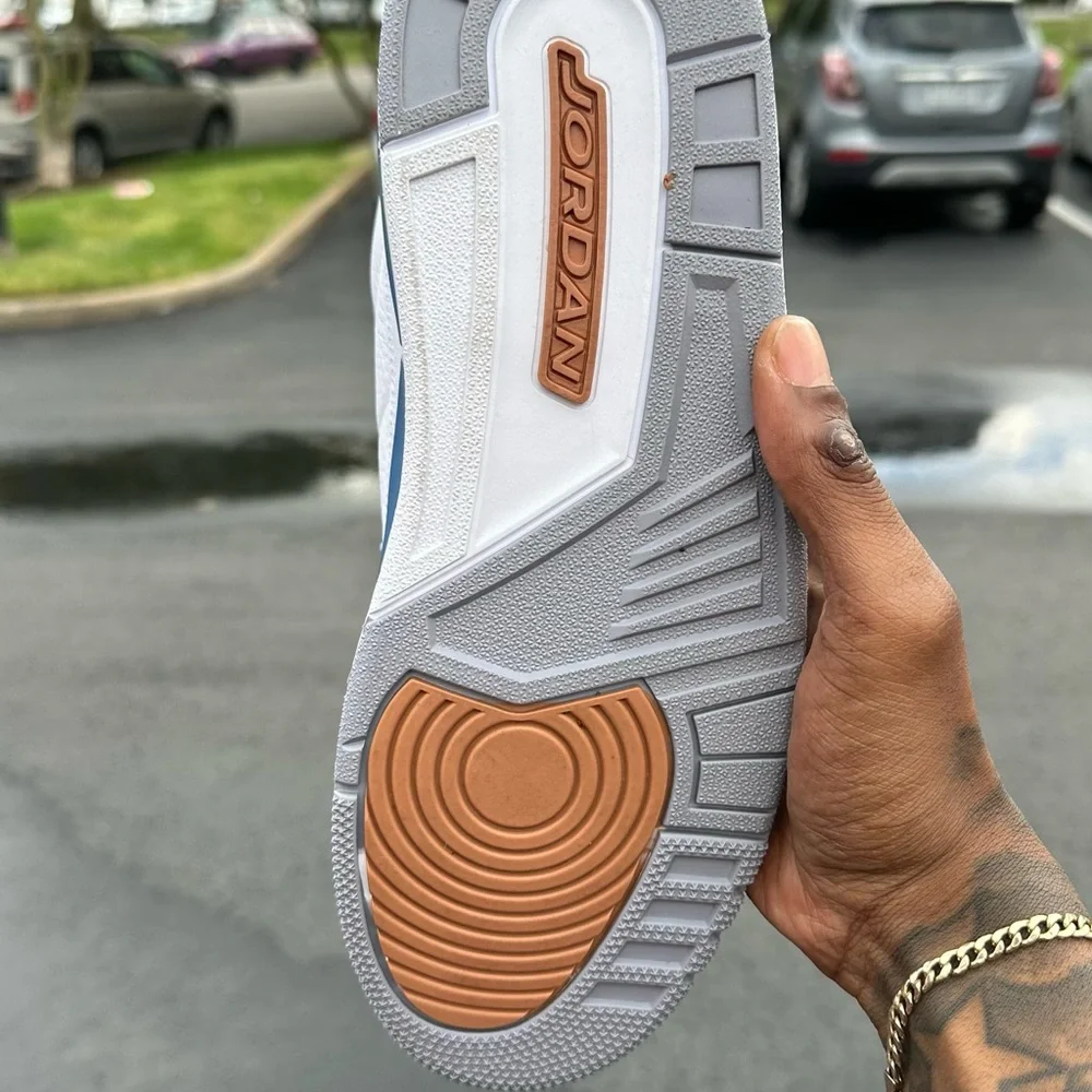 AIR JORDAN “WIZARD” 3s BRAND NEW W/BOX - Picture 4 of 5